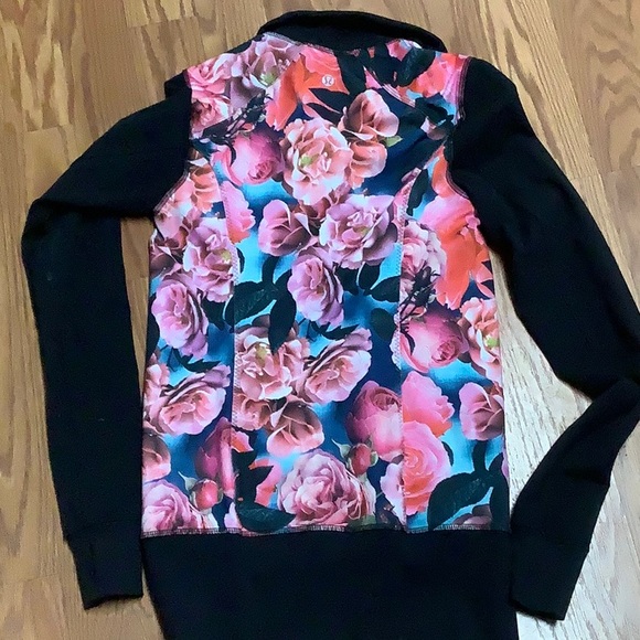 Lululemon jacket bundle - Picture 5 of 8